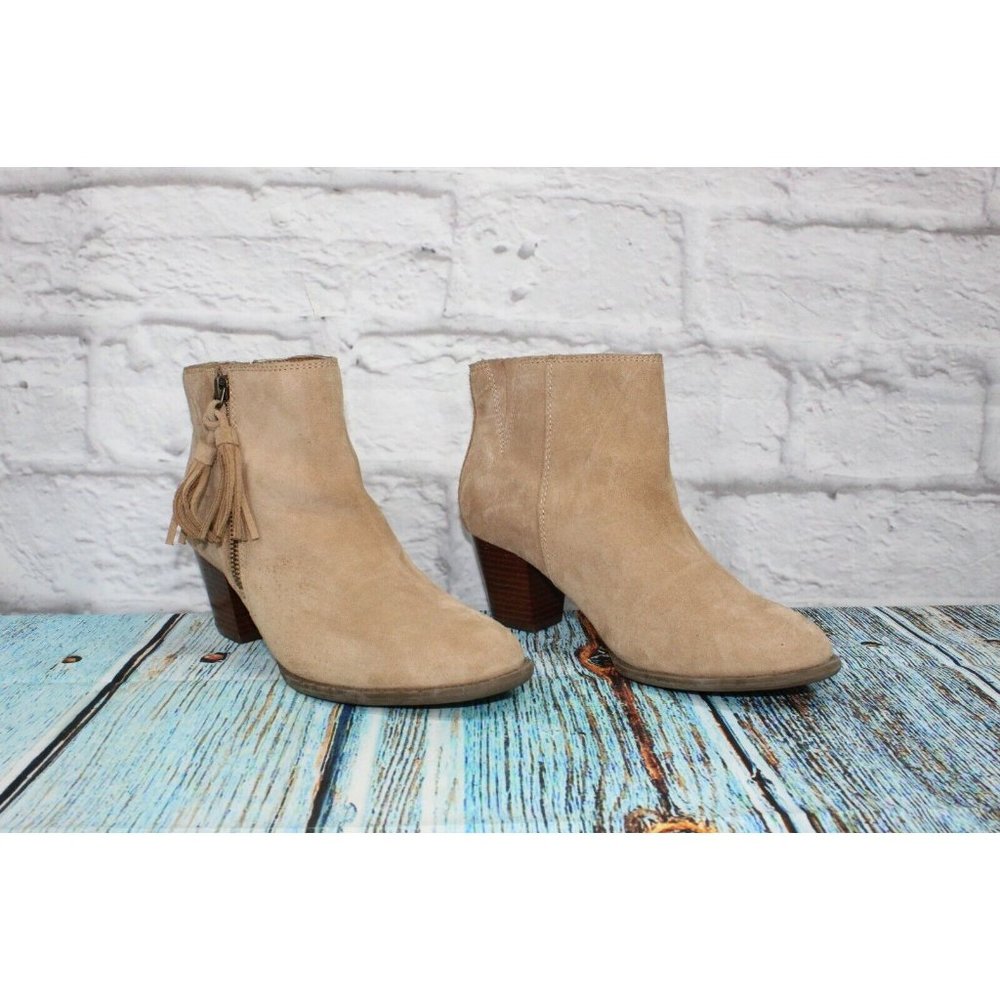Vionic Madeline Tan Suede Side Zip Up High Ankle Boots Size 7 - Picture 3 of 10